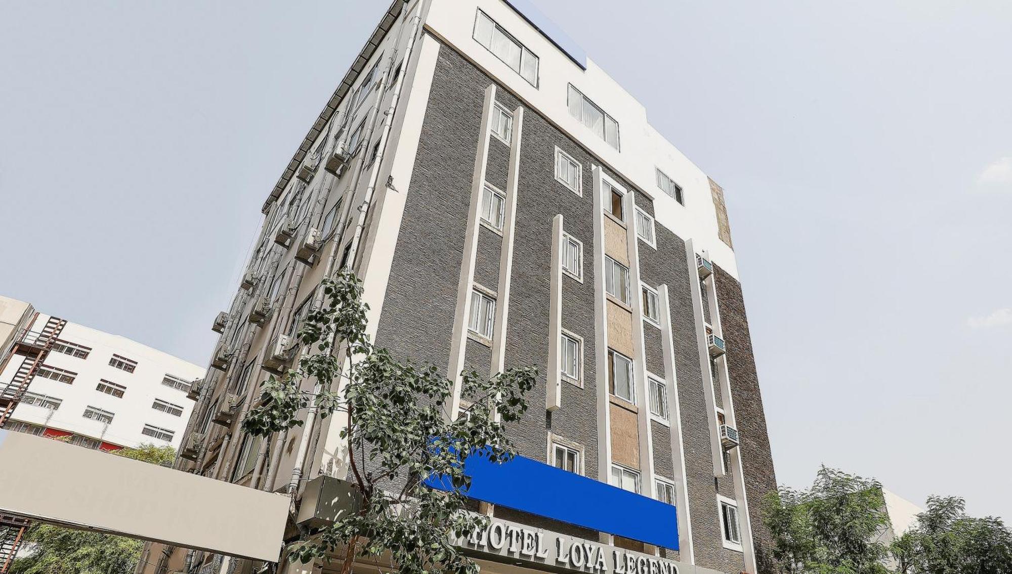 Capital O Sky Grand Hotel ไฮเดอราบัด ภายนอก รูปภาพ